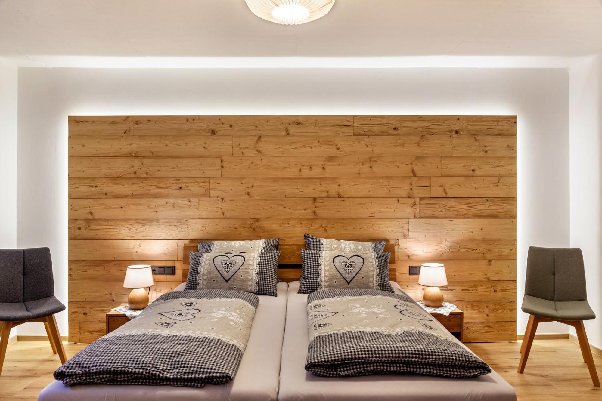 Chalet Aus Holz Garmisch-Partenkirchen Extérieur photo